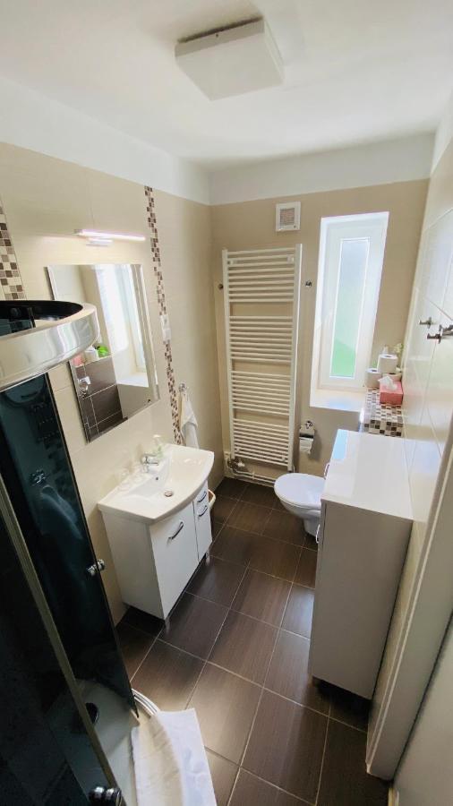 Apartment Gudi Tatranska Lomnica Bagian luar foto