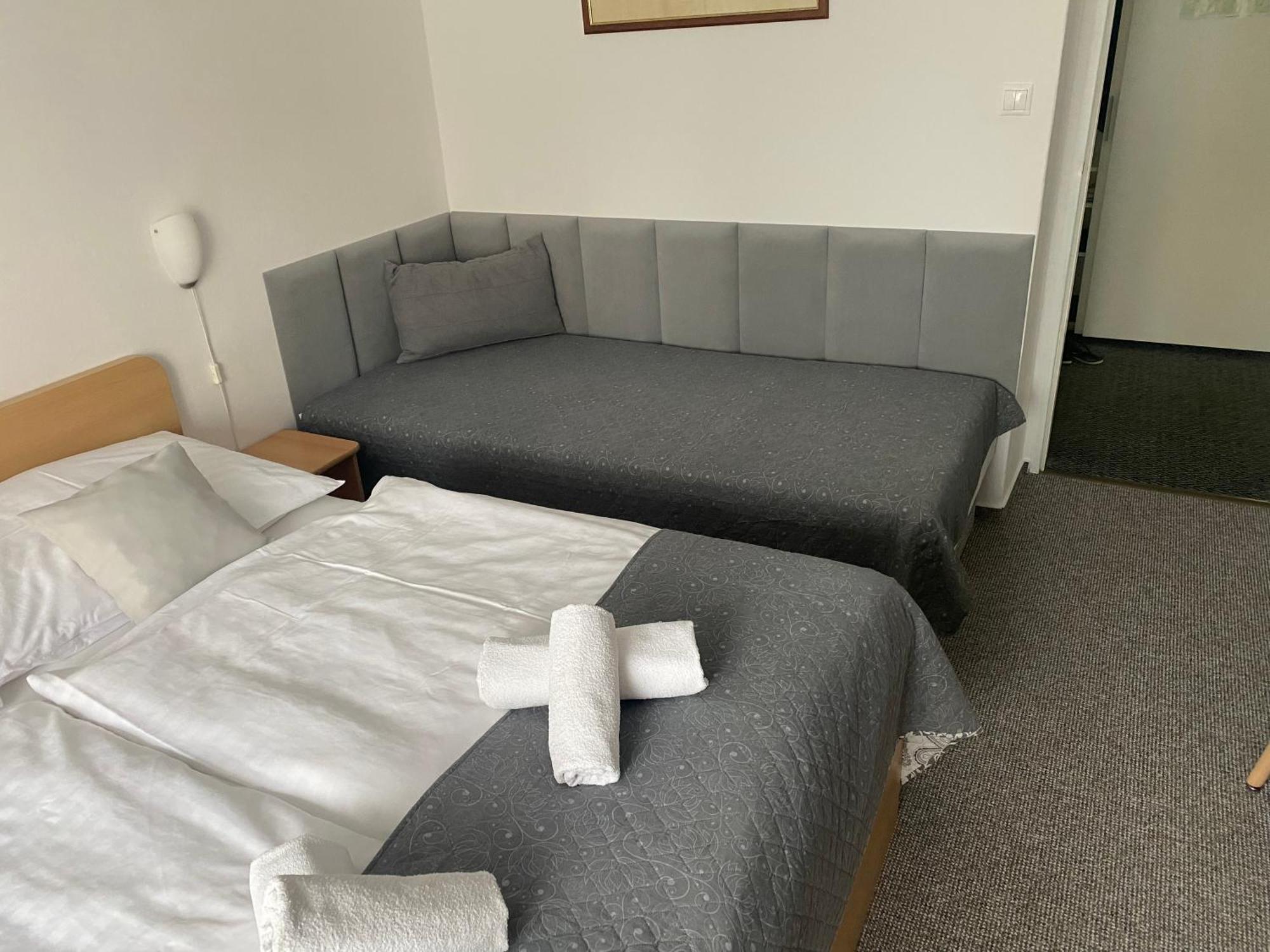 Apartment Gudi Tatranska Lomnica Bagian luar foto